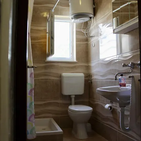 Jozo Apartamento Baška Voda